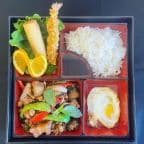 Best Combo Style Thai Bento in Los Angeles, CA